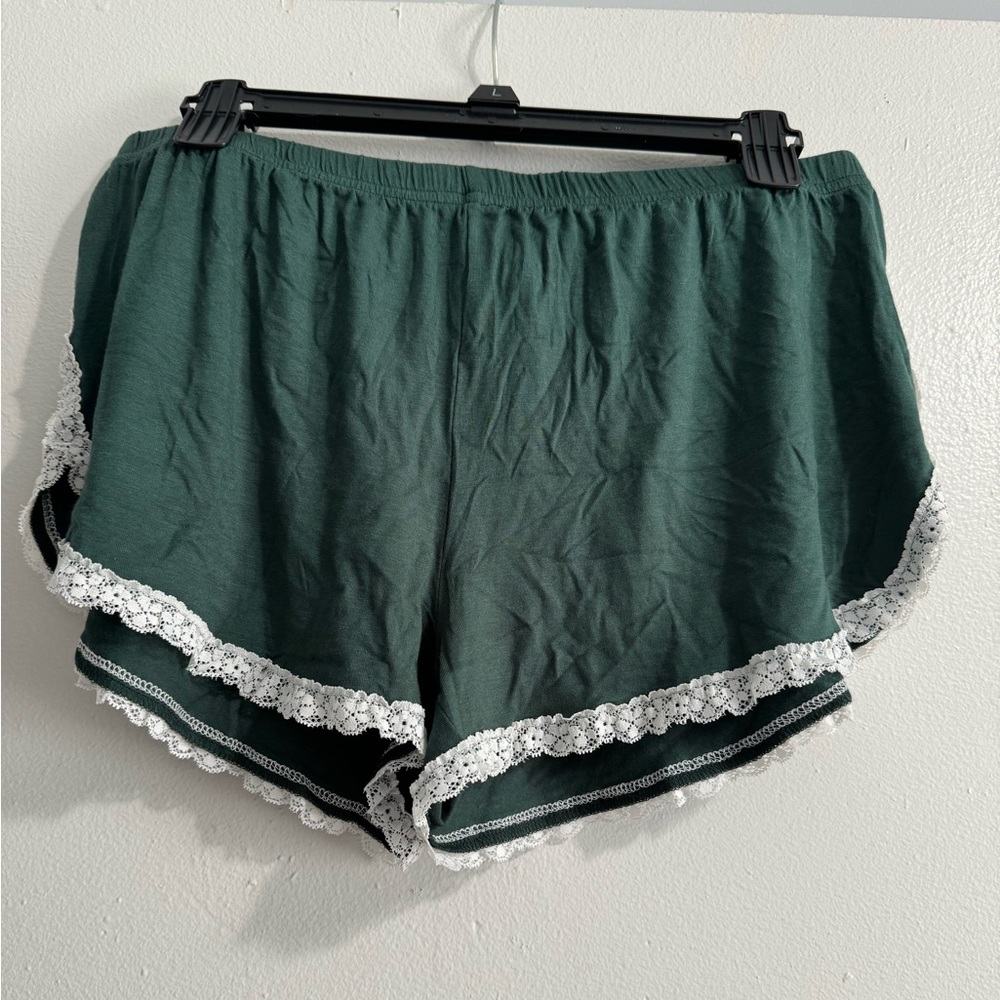 Sleep shorts, green, size Large